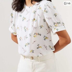 LOFT‎ White and Yellow Birds Puff Sleeve Blouse with Button Back